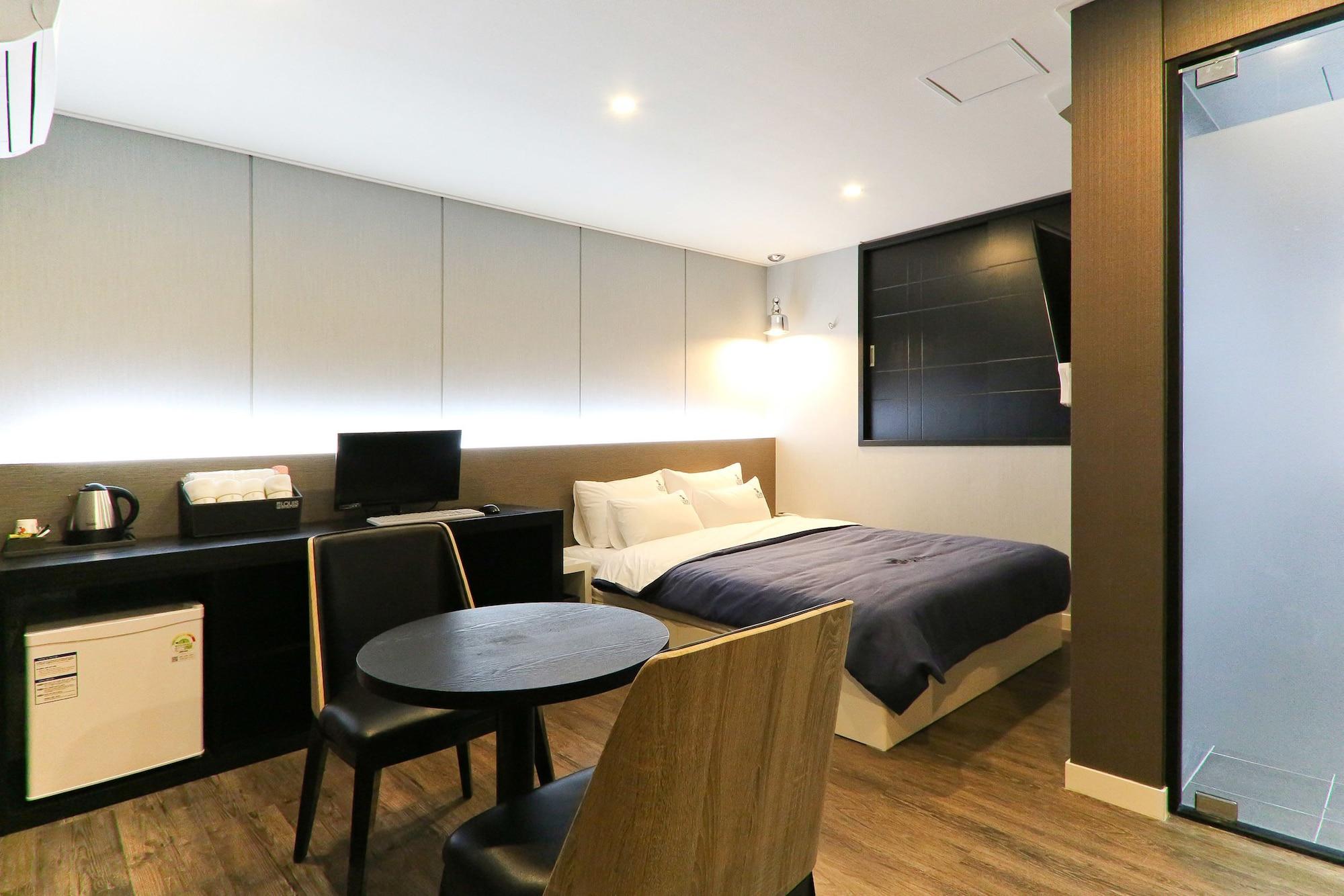 Louis Hotel Puszan Kültér fotó