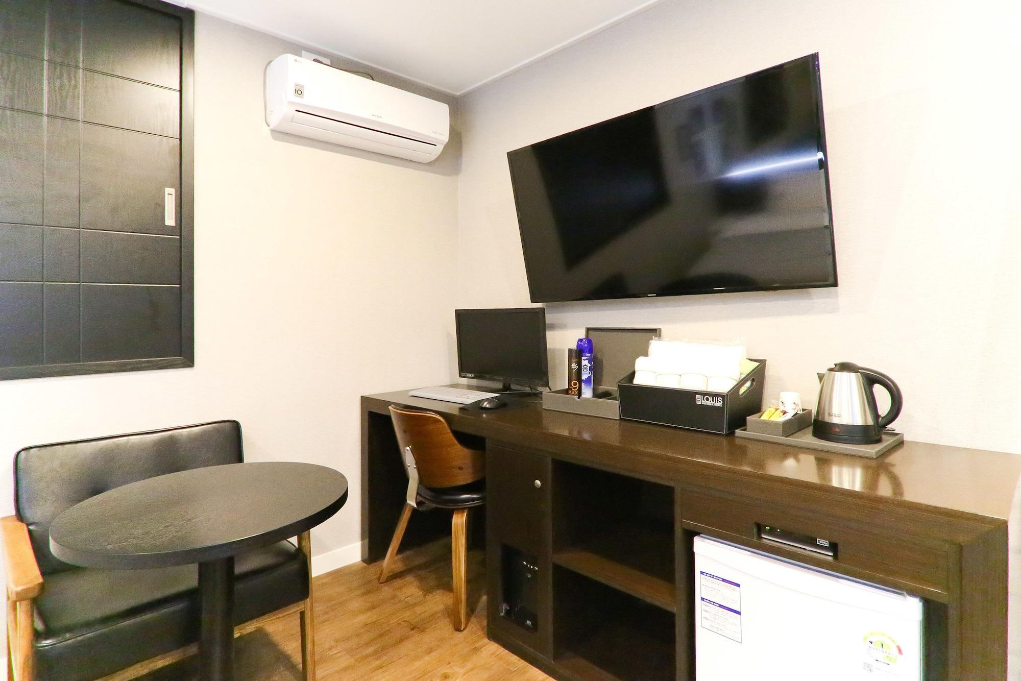 Louis Hotel Puszan Kültér fotó