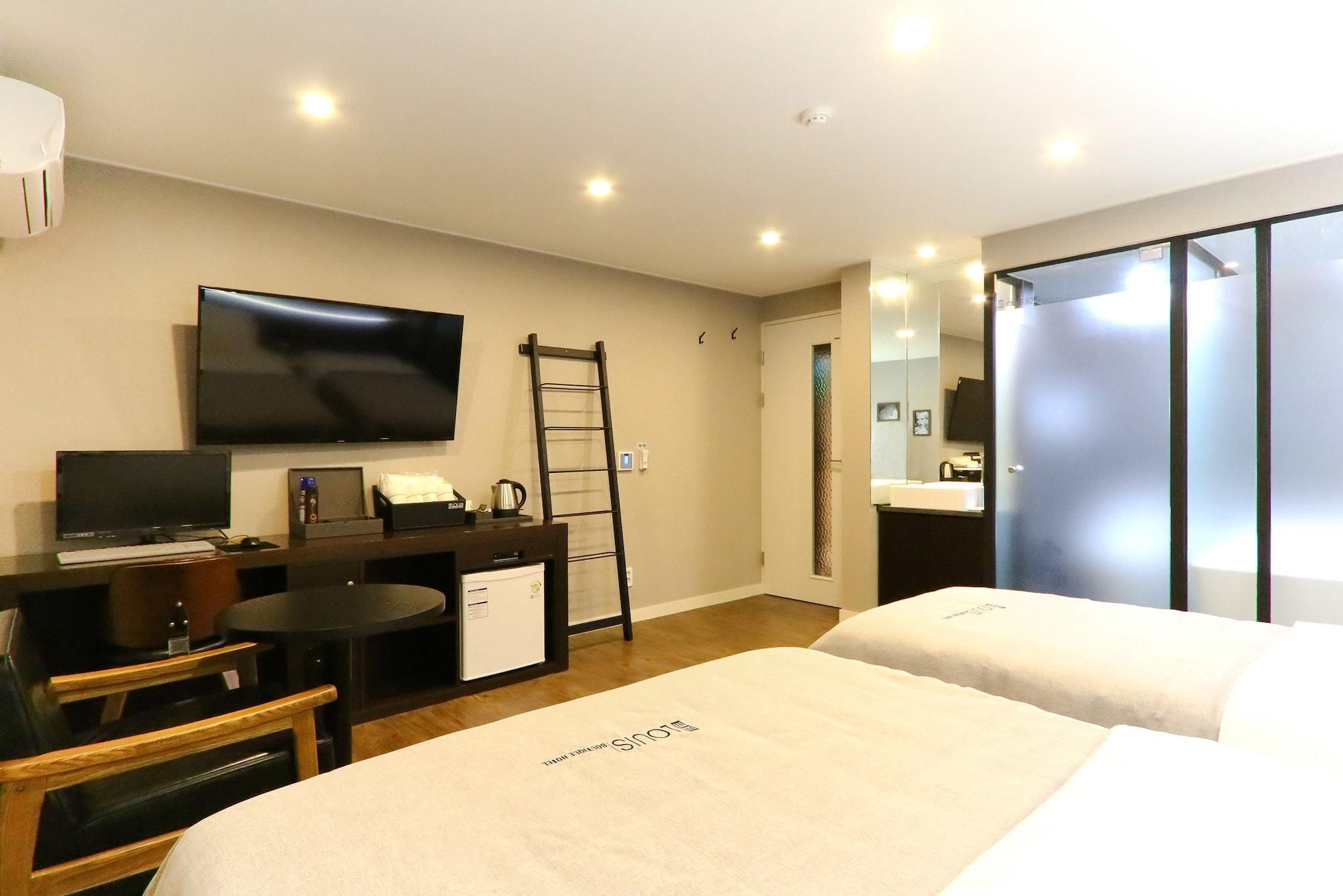 Louis Hotel Puszan Kültér fotó