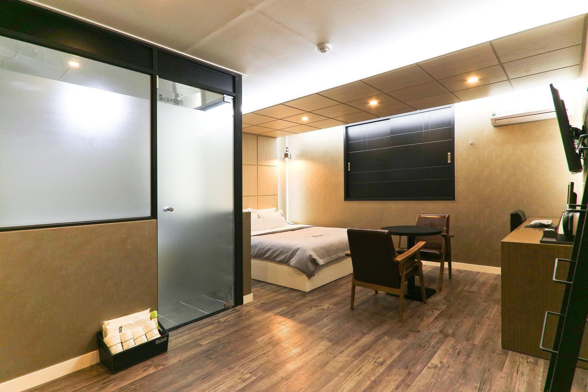 Louis Hotel Puszan Kültér fotó
