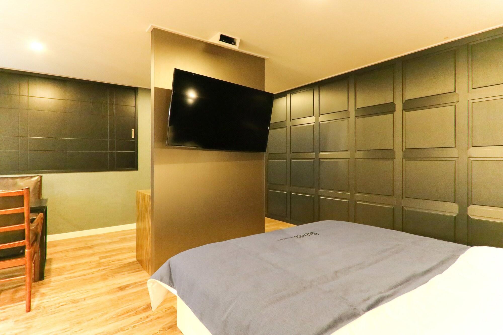 Louis Hotel Puszan Kültér fotó